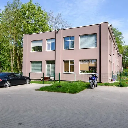 Apartment Family 2